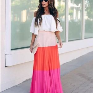 NWT Vici Aakaa Bright Idea Colorblock Pleated Maxi Skirt